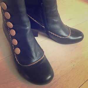 Miz Mooz Fido Ankle Boots